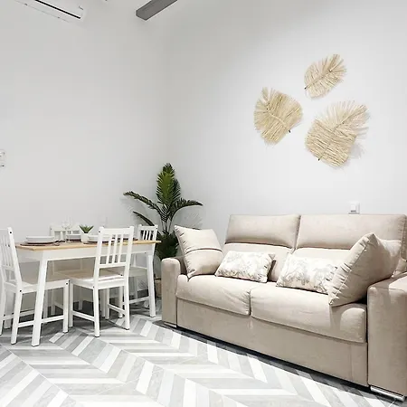 Apartamento Encantador Vigas De Madera